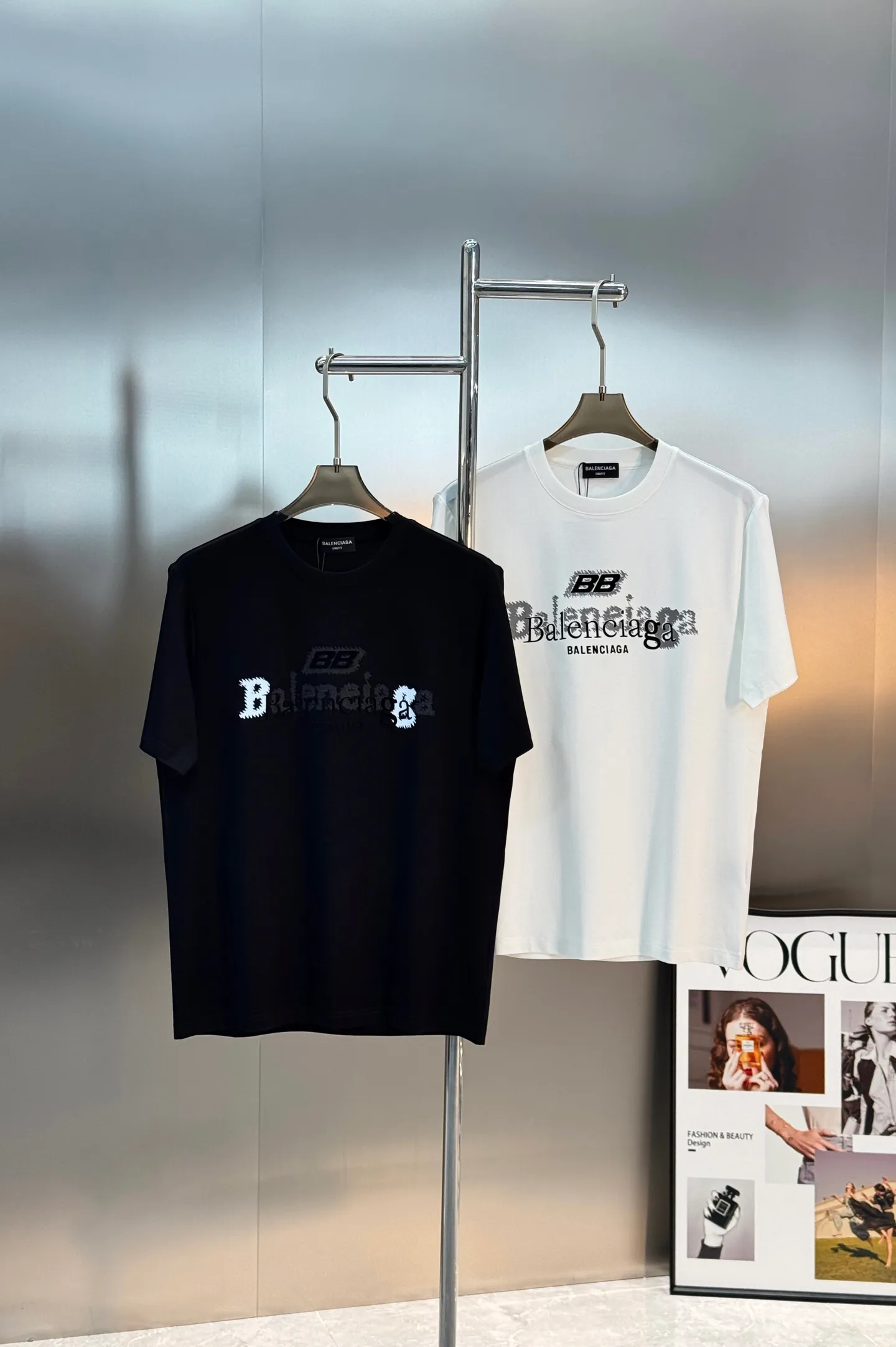 ⚜️Balenciaga New Arrival T ❤️ 190g ， . Breathable， ！ “BB” ， ， ✨ ！ ：Black.White.Sizes：M-3XL ！（S 4XL ）175/145 XL
